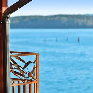 https://salishan-tree-house-suite.hotels-victoria.net