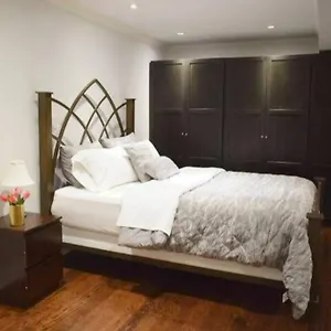 Apartment Away From - Basement Studio, Toronto